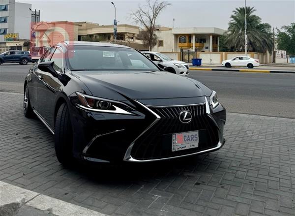 Lexus ES 2023 for sale in Iraq - Basra